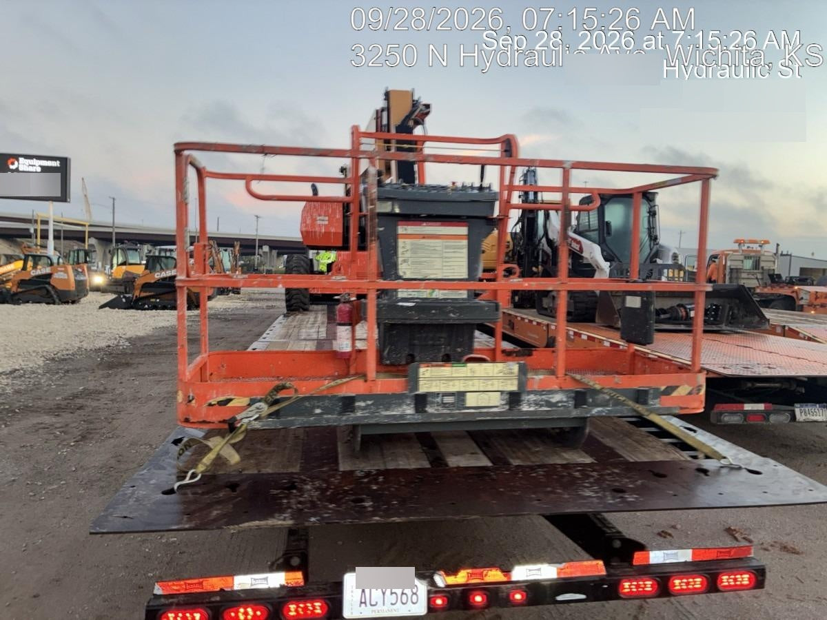 2023 JLG 860SJ