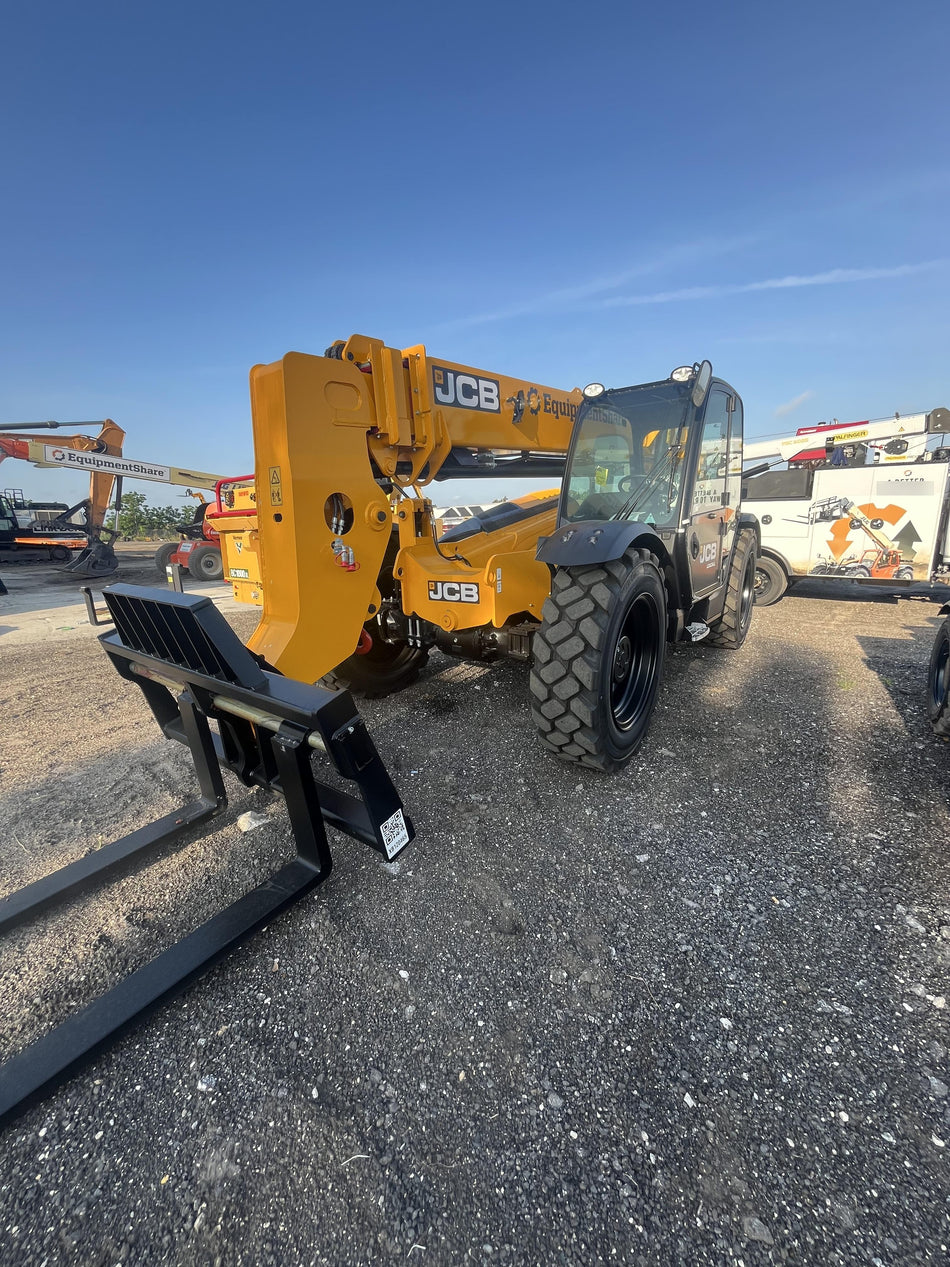 2025 JCB 509-42