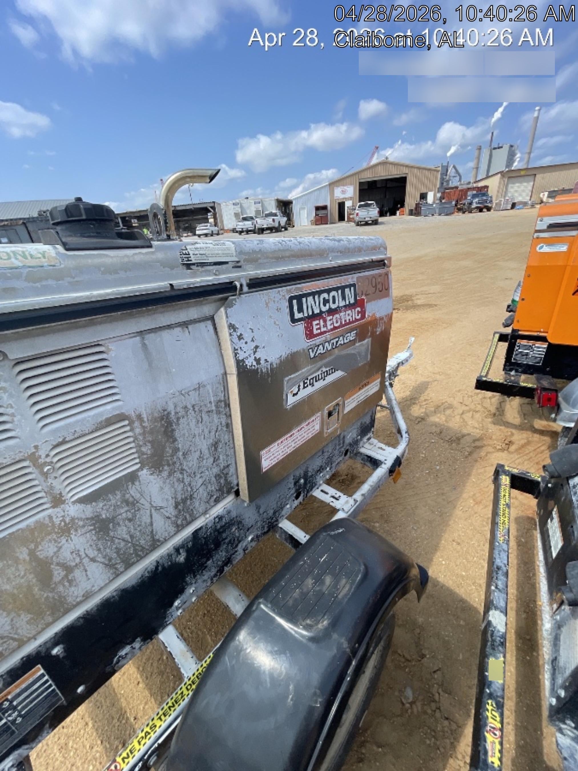 2019 Lincoln Electric Vantage 322 Welder Ready-Pak 3, Two wheel trailer, Fender and Light kit, Cable Rack