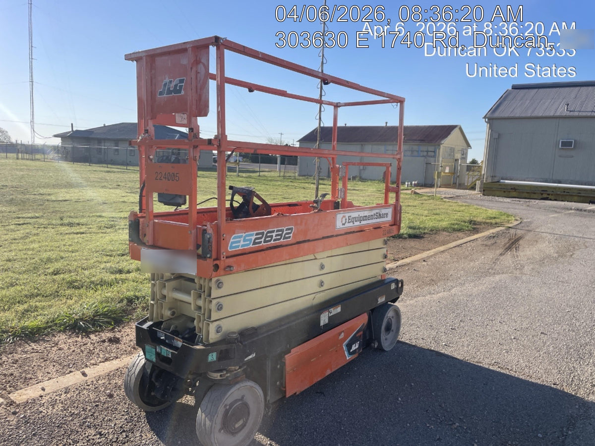 2022 JLG ES2632