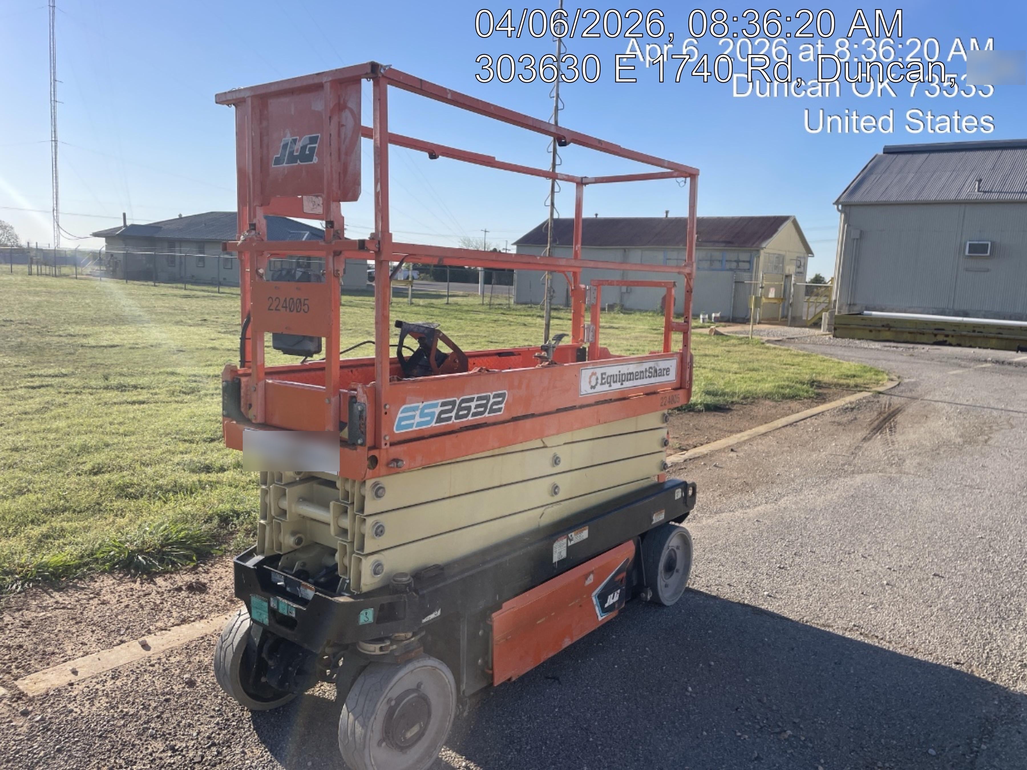 2022 JLG ES2632