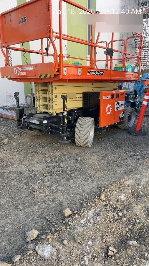 2022 JLG RT3369