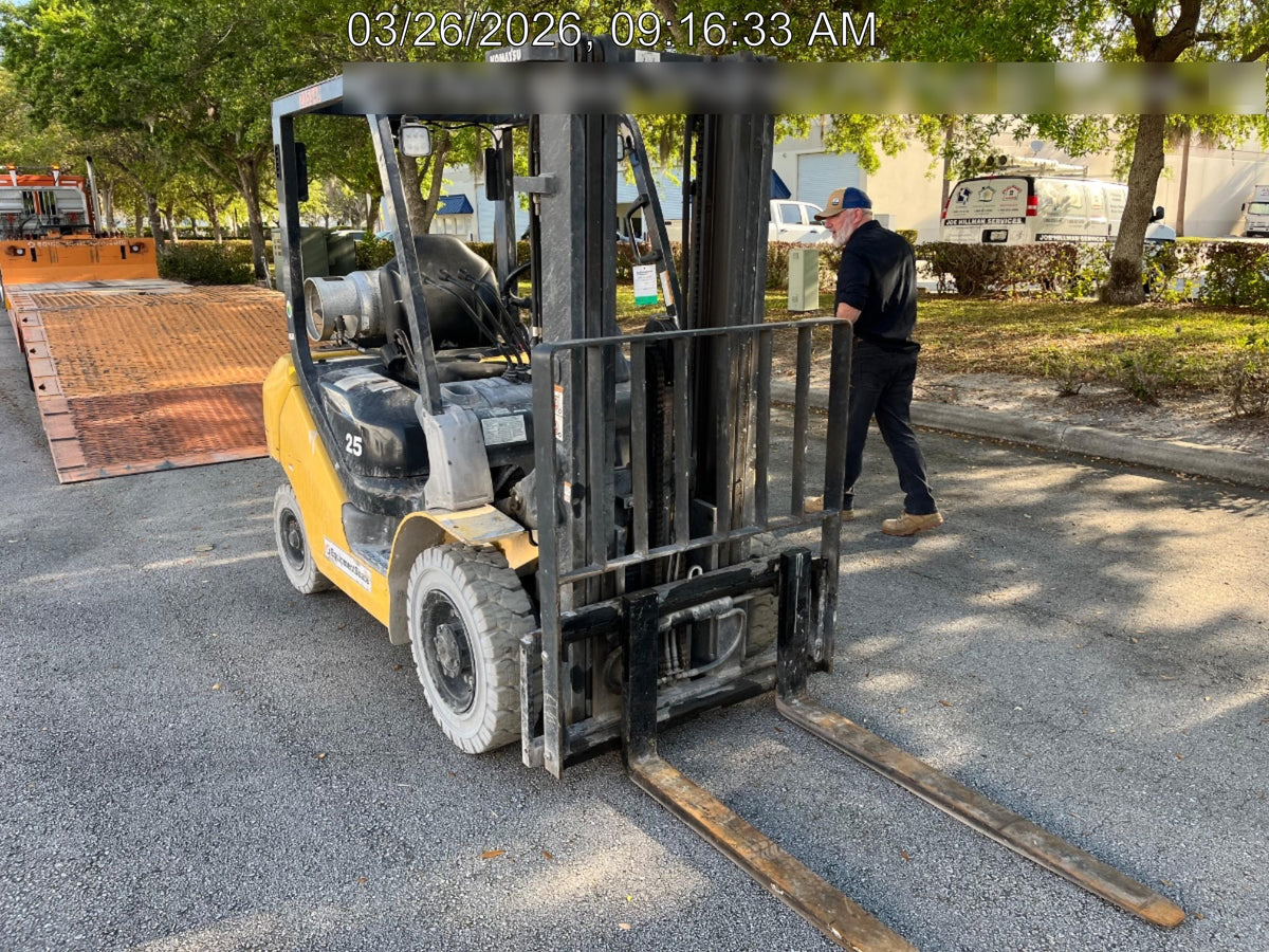 2022 KOMATSU FG25T-16