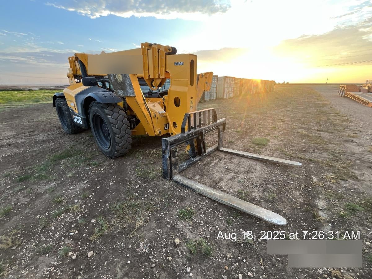 2025 JCB 512-56