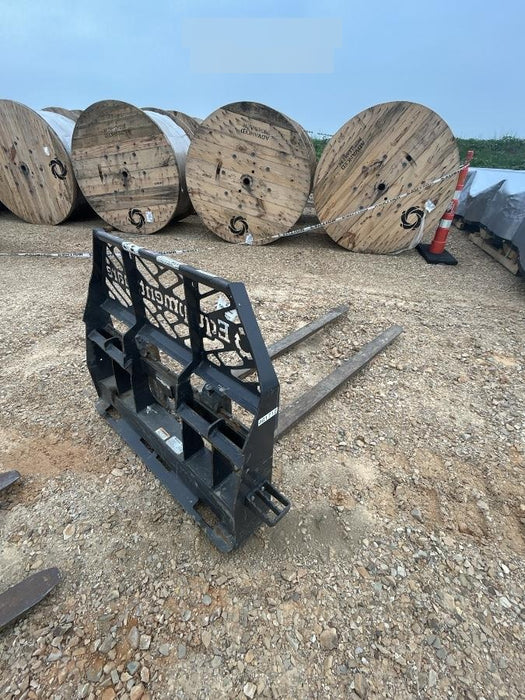 2024 PALADIN 48" Pallet Forks - Paladin