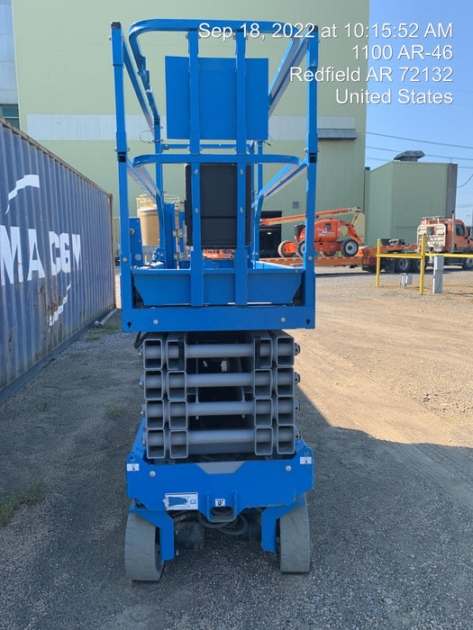 2020 Genie GS-3232 Standard, Folding half height swing gate