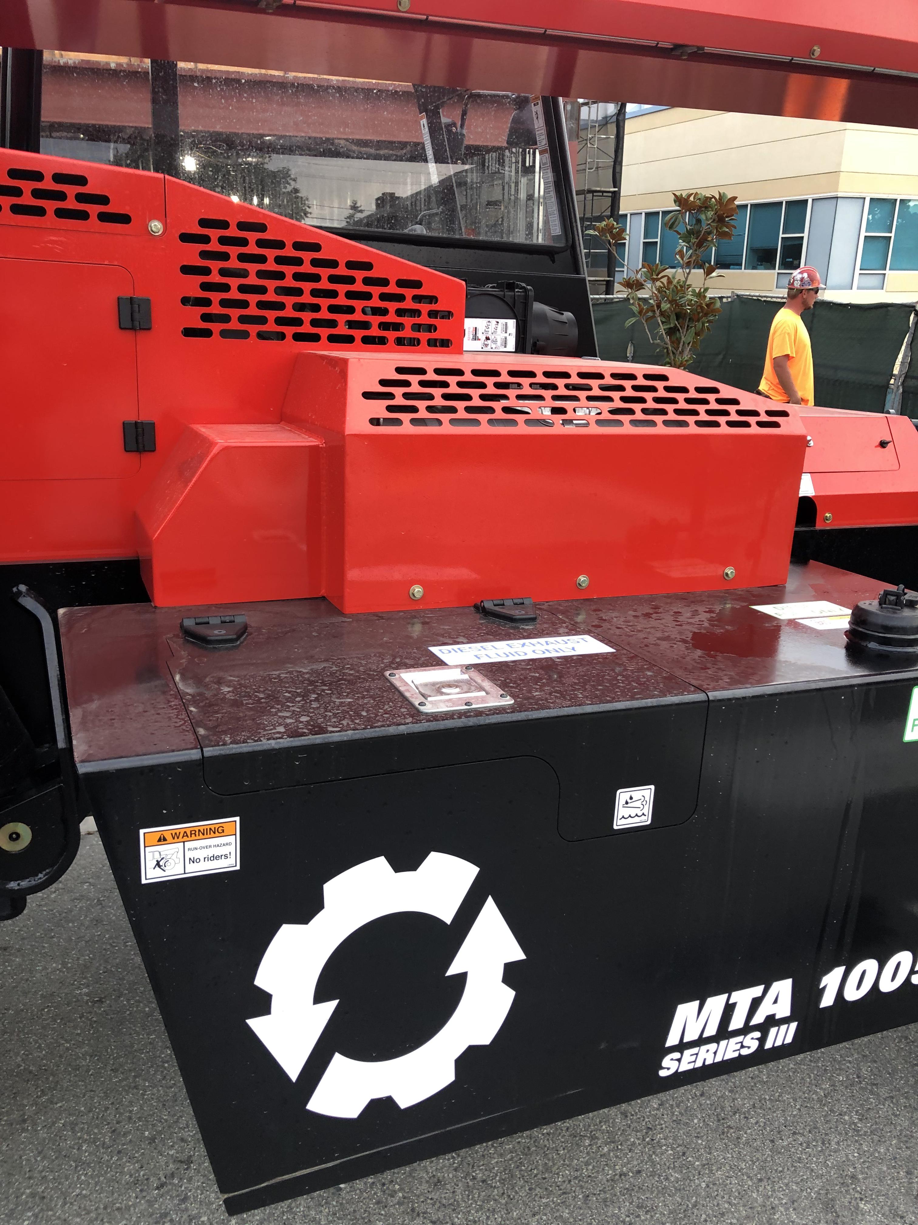 2021 MANITOU MTA10055