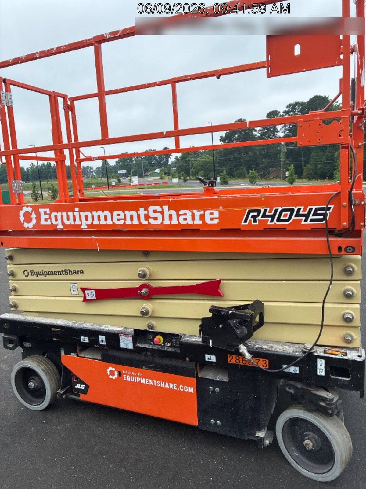 2022 JLG R4045