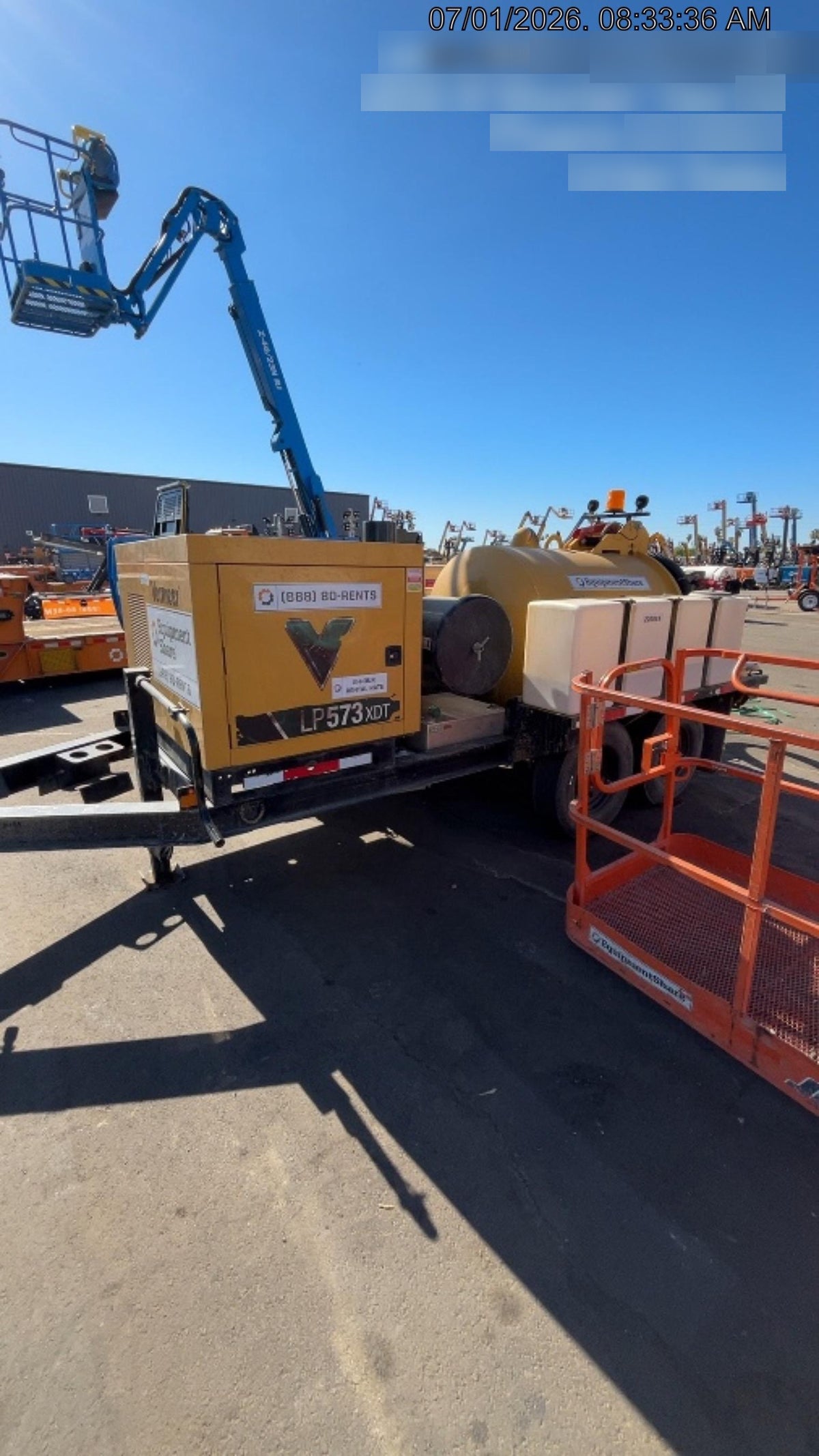 2022 Vac-Tron LP573XDT T4 Koehler Diesel Engine, 500 Gallon Debris Tank, x2 100 Gallon Water Tanks