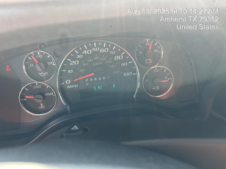 2025 CHEVROLET Express Van - Rental