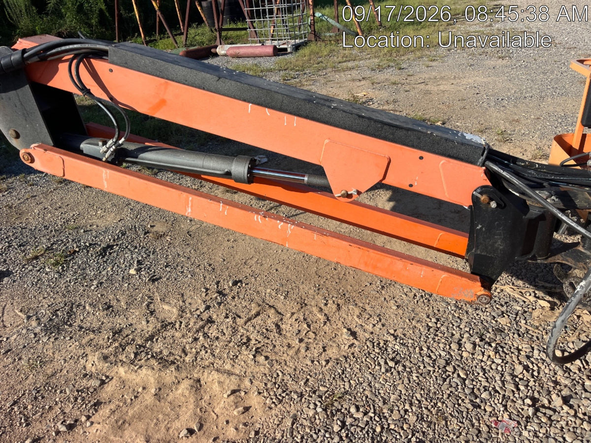2019 JLG 660SJ