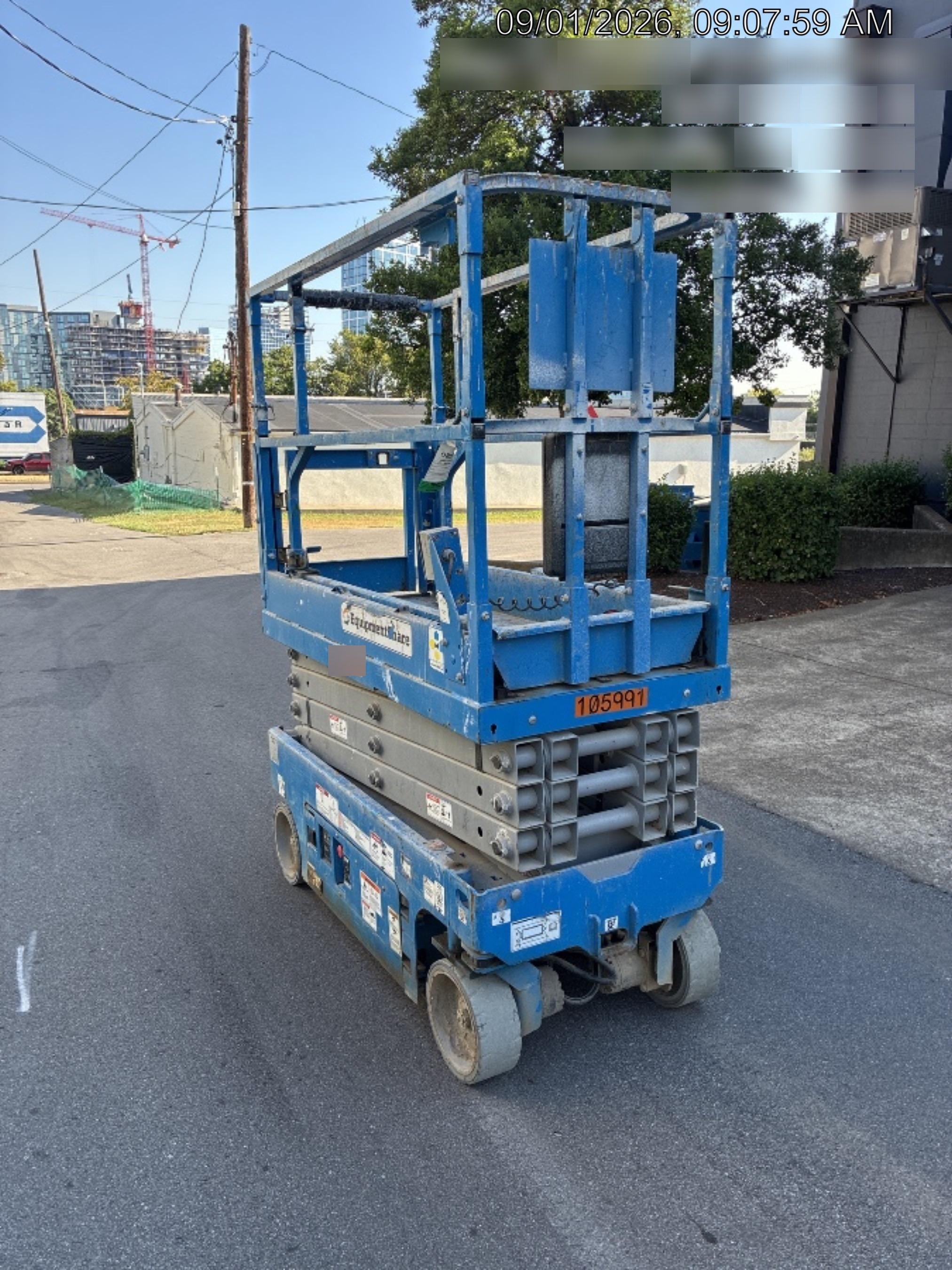 2020 Genie GS-1930 Solid Non Marking Tires, Beacon, Folding rails with half height swing gate