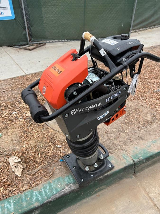 2024 HUSQVARNA LT6005