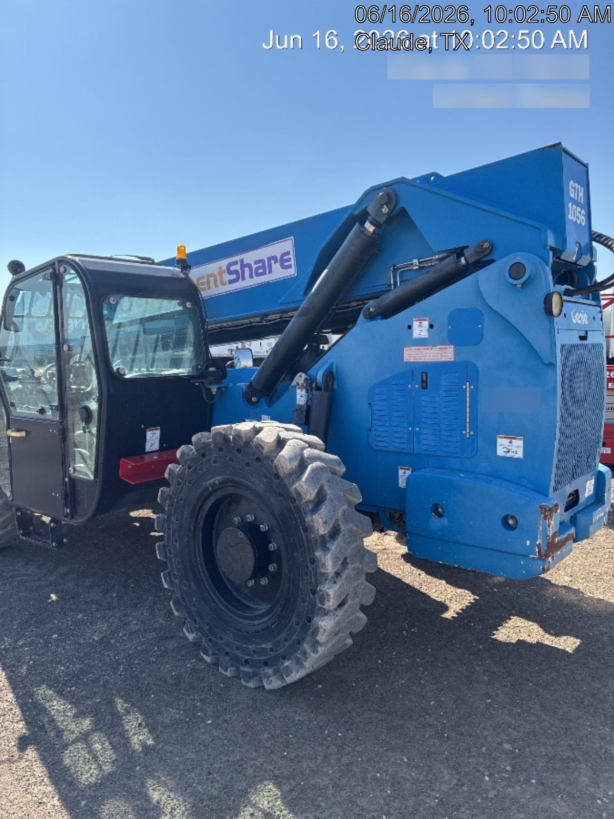 2018 Genie GTH-1056 Genie GTH-1056 w/CAB, Solid Tires, Work Lights, 60" carriage/forks, cab mesh, beacon