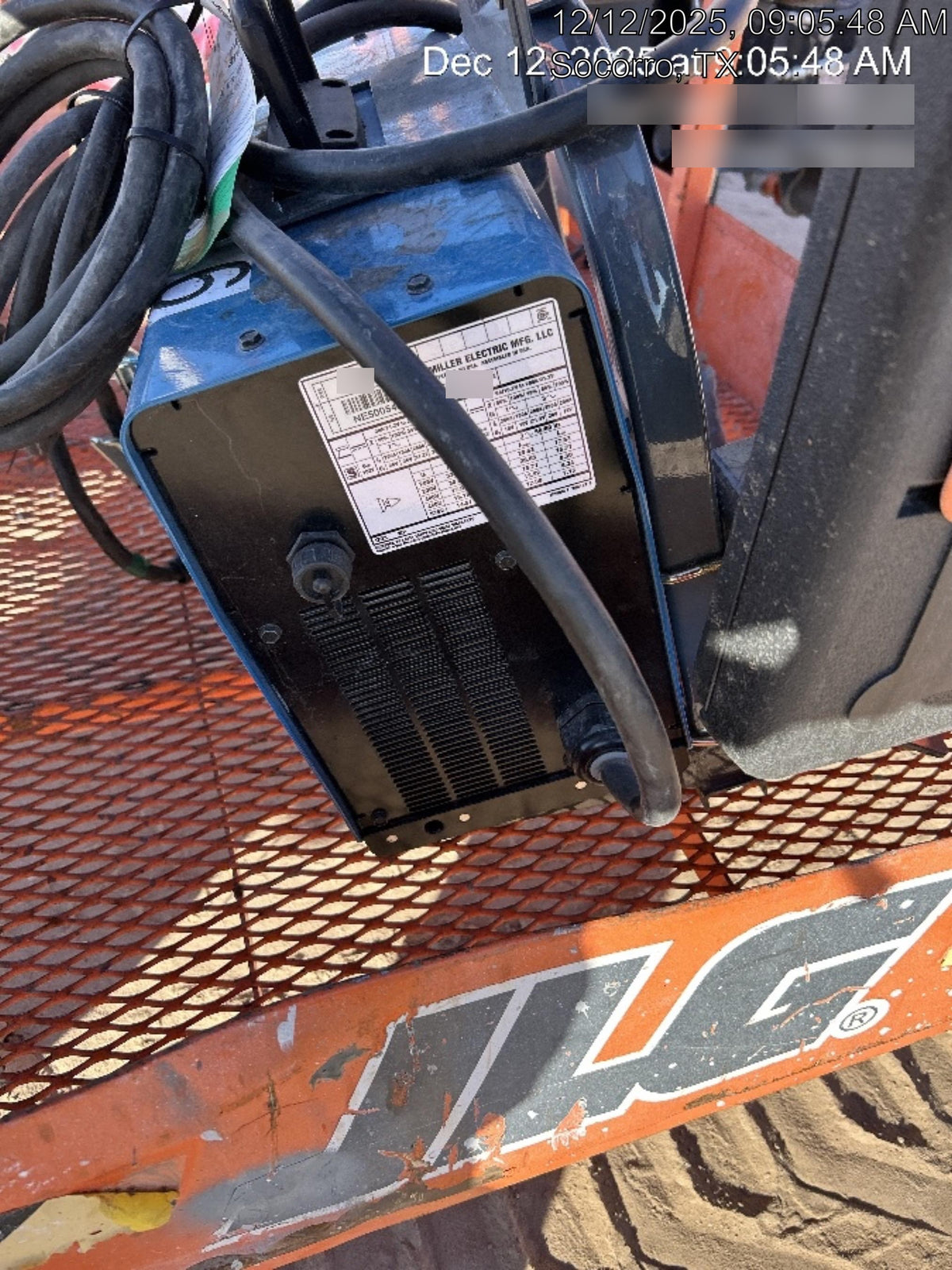 2025 MILLER ELECTRIC CST-282