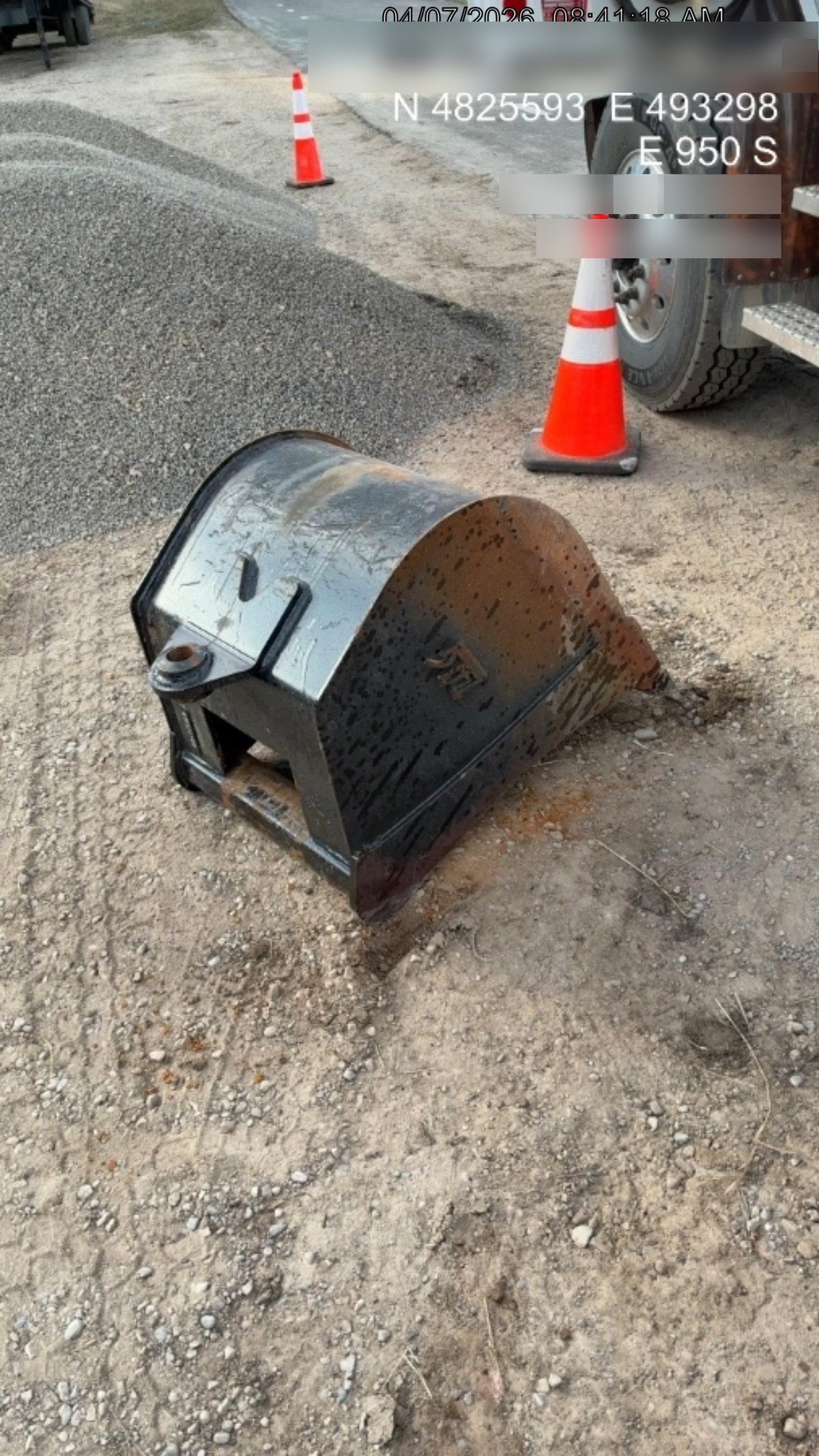 2023 SOLESBEE 36" Bucket, Tooth - Solesbee