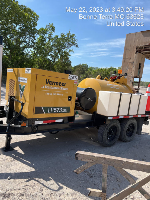 2022 Vac-Tron LP573XDT T4 Koehler Diesel Engine, 500 Gallon Debris Tank, x2 100 Gallon Water Tanks