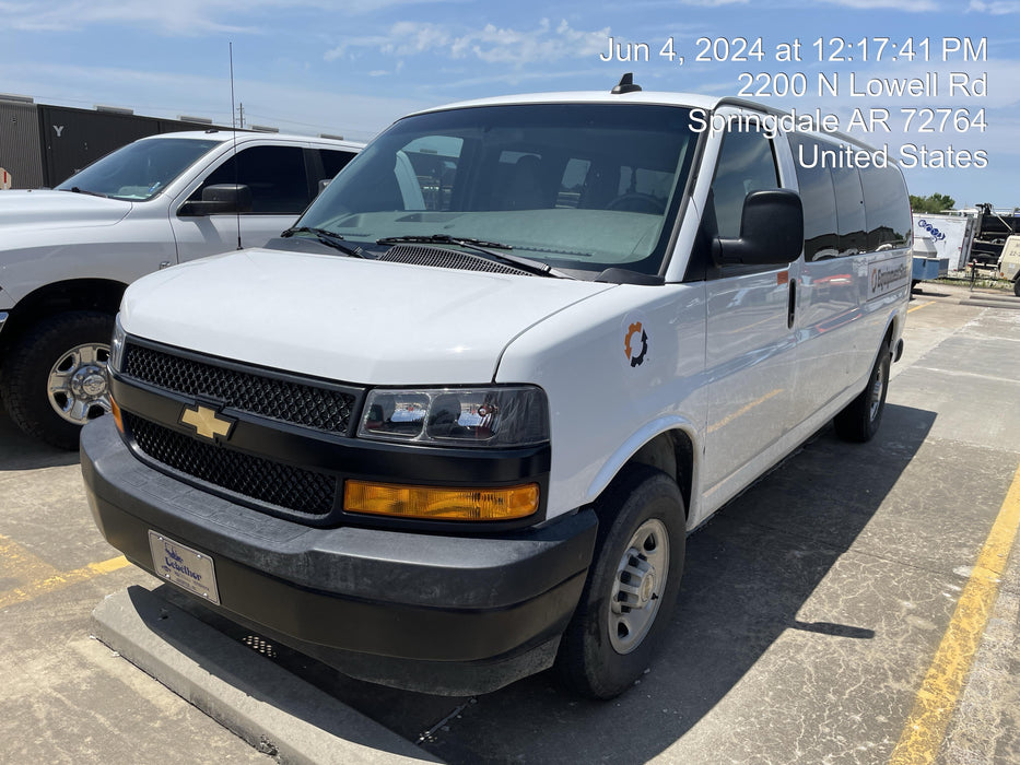 2023 CHEVROLET Express Van - Rental