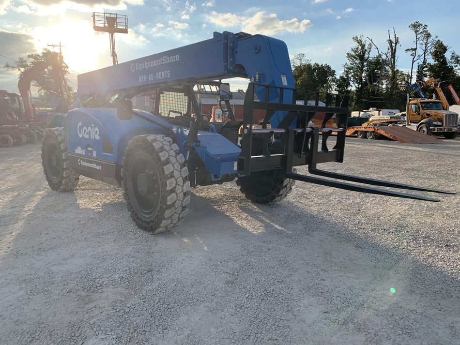 2024 GENIE GTH-844