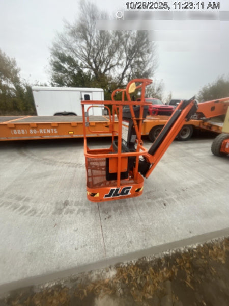 2023 JLG E450AJ