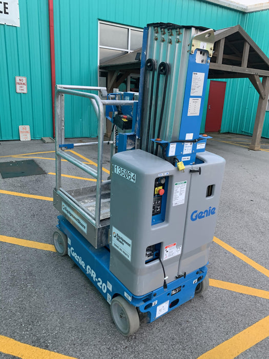 2021 GENIE GR-20