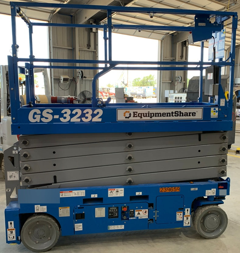 2022 GENIE GS-3232