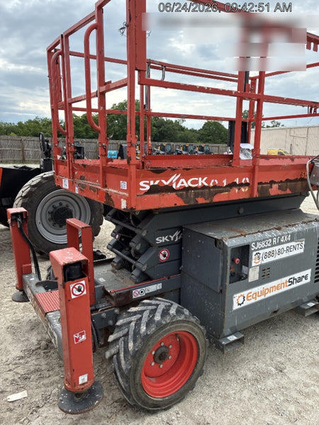 2017 SKYJACK SJ6832 RT