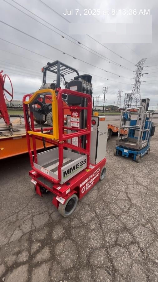 2019 GENIE GR-20