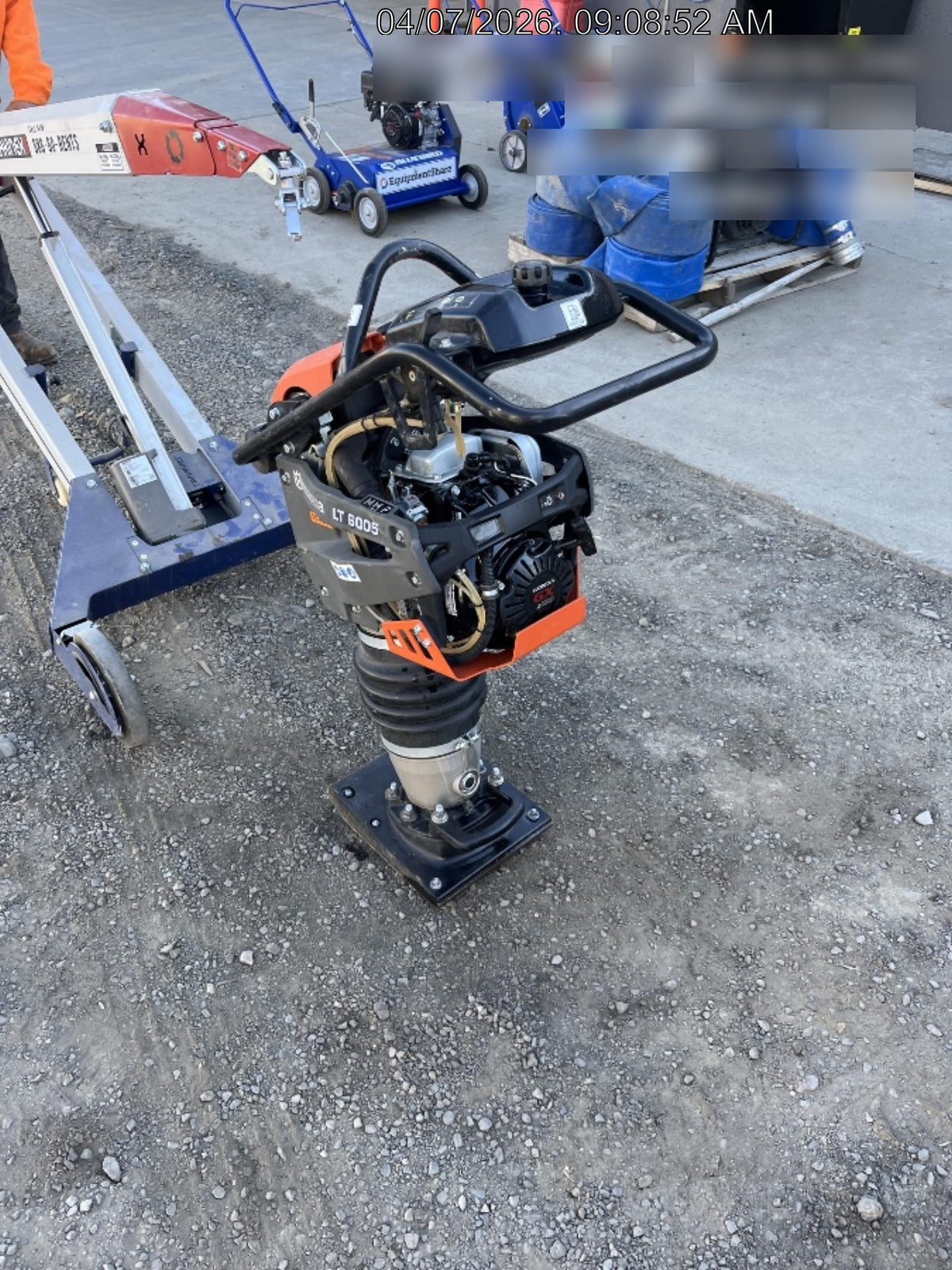 2025 HUSQVARNA LT6005