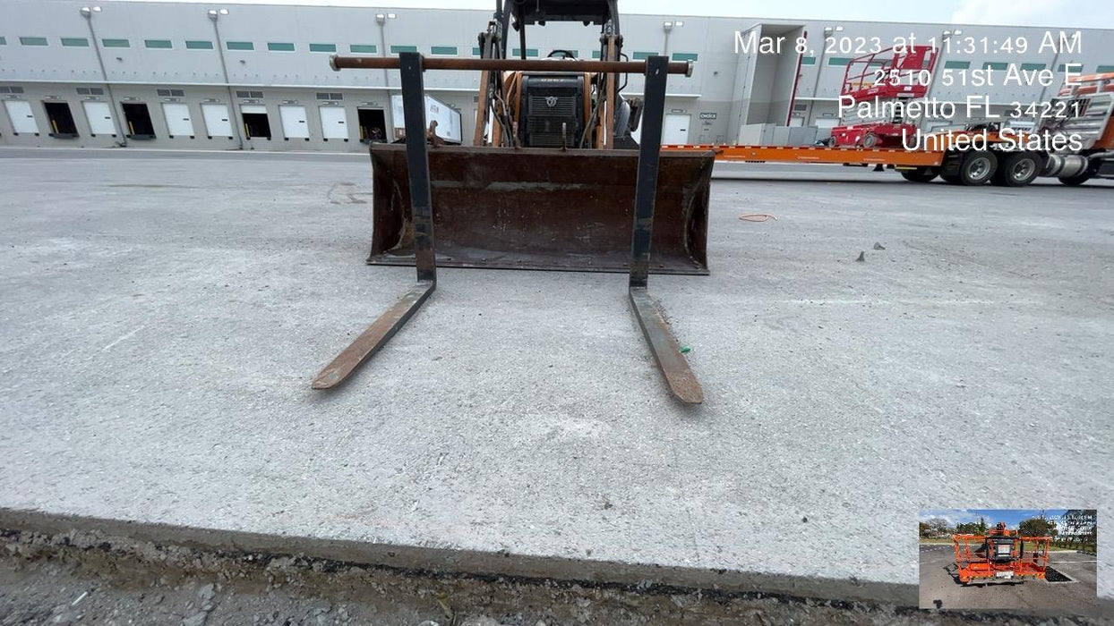 2014 WERK-BRAU 42" Forks - Backhoe