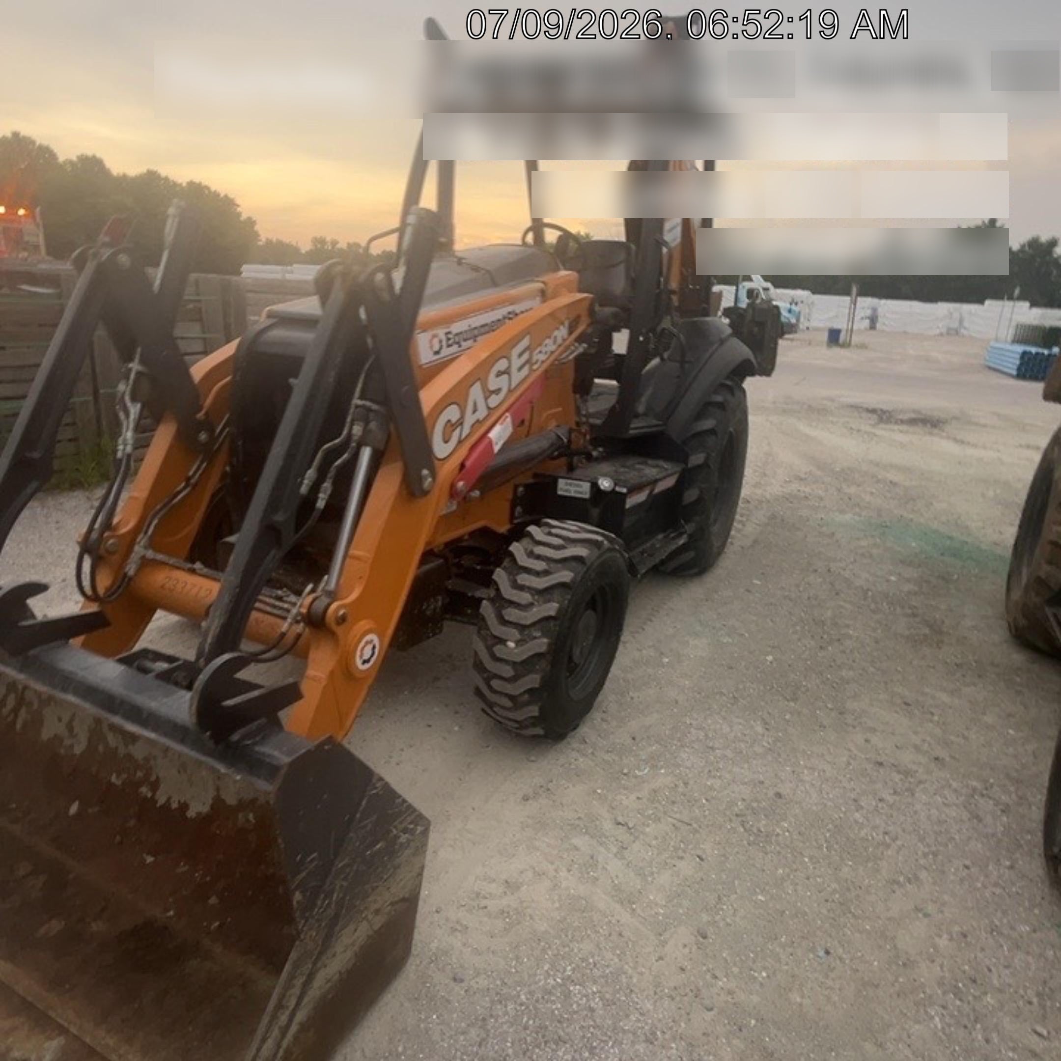 2022 CASE 580N EP - Extendable Backhoe
