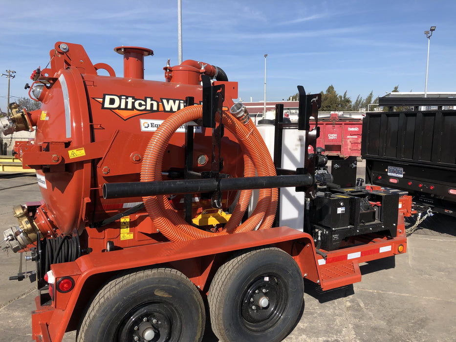 2019 Ditch Witch FX25 FX25 POWER PACK W/WATER AND HYD. PUMP Tank and Skid 500 Gallon, 3" & 4" Hose and Tool Rack, Lance and Extender