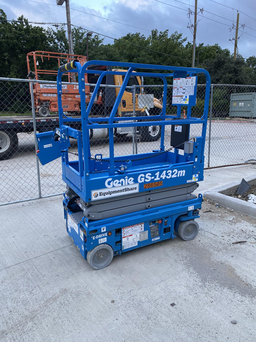 2022 GENIE GS-1432