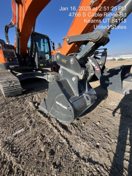 2024 DOOSAN DX235LCR