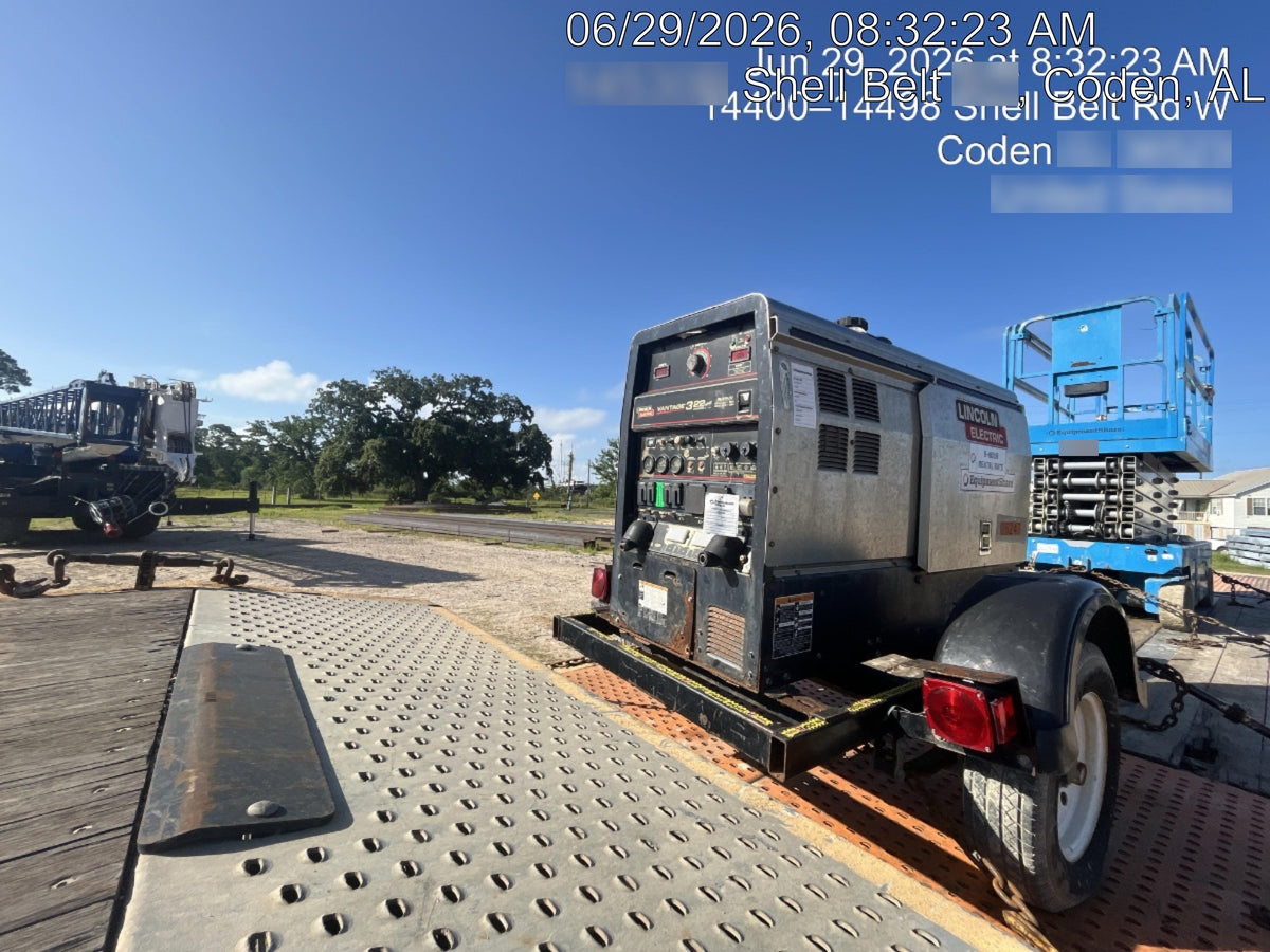 2019 Lincoln Electric Vantage 322 Lincoln Vantage 322 Welder w/Trailer, Light Kit, Cable Rack