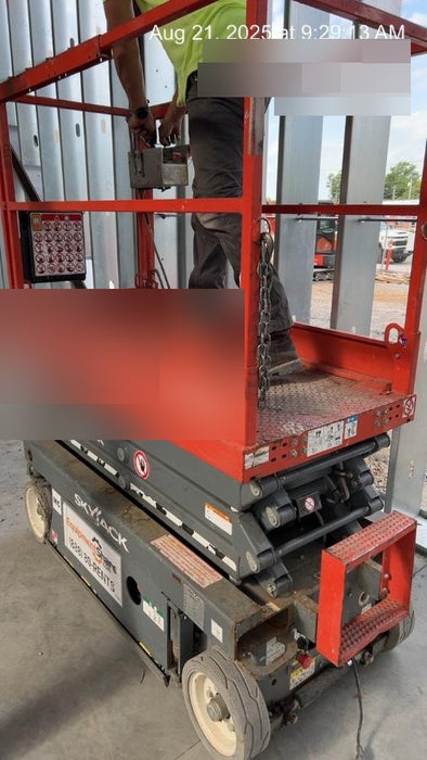 2017 Skyjack SJIII-3219 Skyjack SJ3219, Trojan Battery Set, Extended Warranty 5yr/5k hr