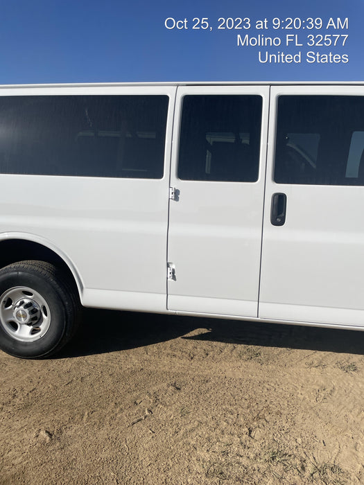 2023 CHEVROLET Express Van - Rental