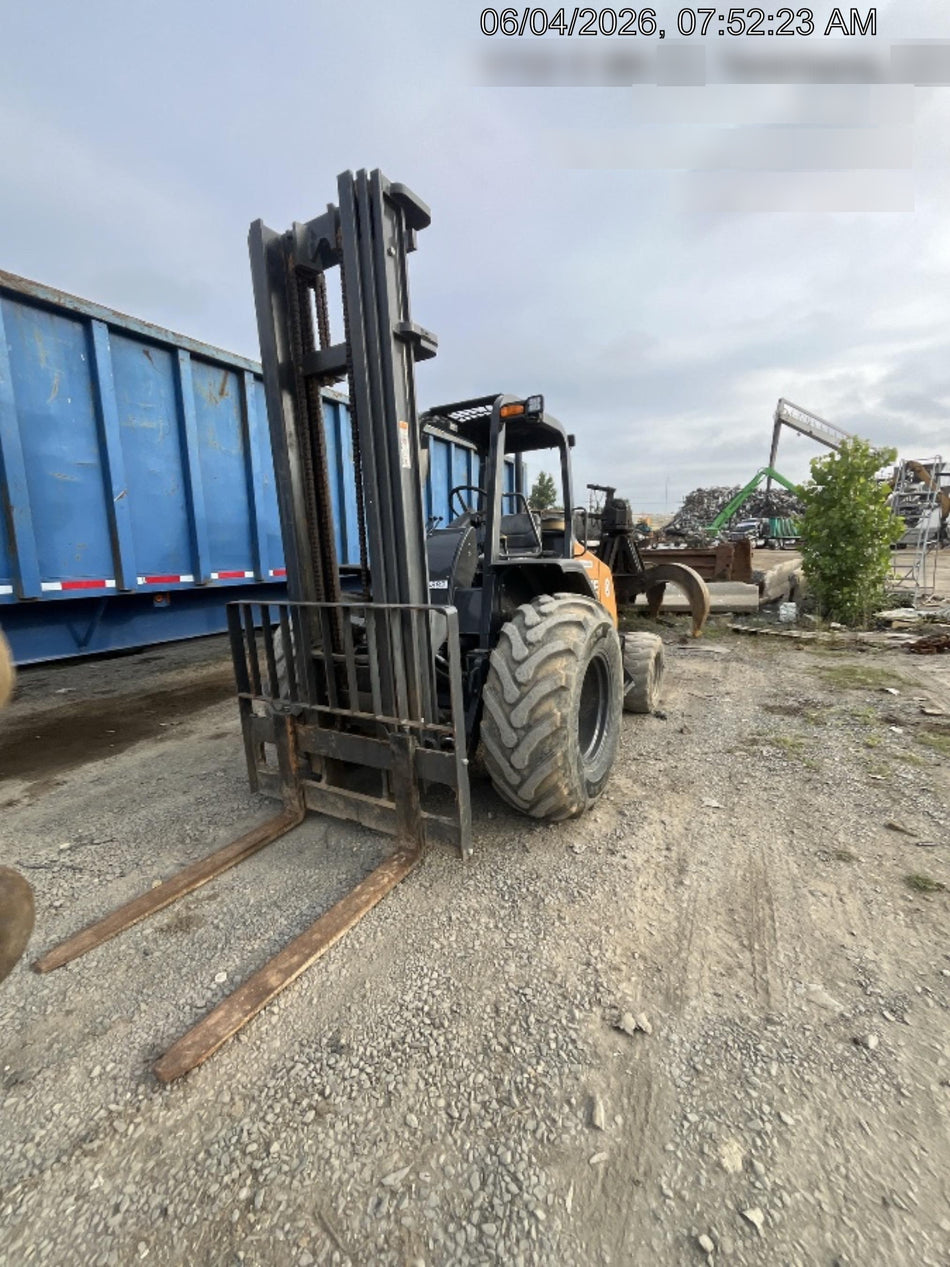 2023 CASE 588H
