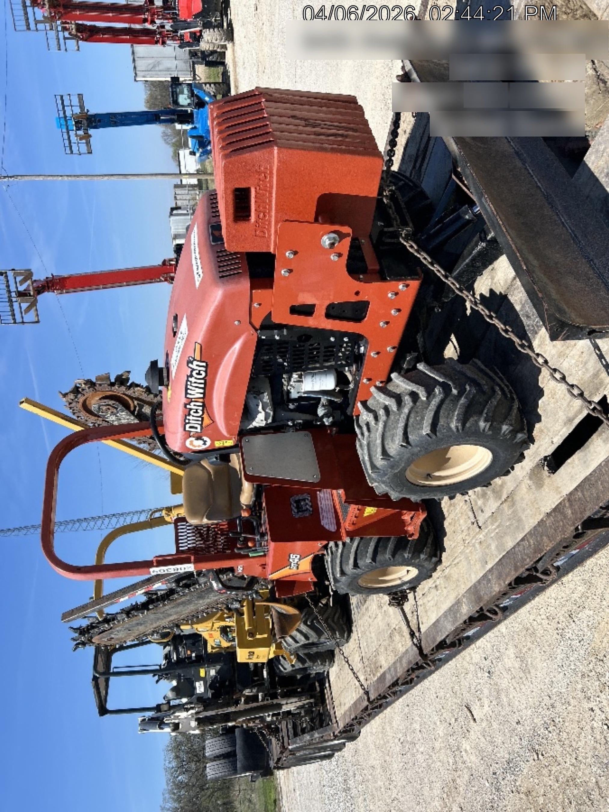 2022 DITCH WITCH RT45A