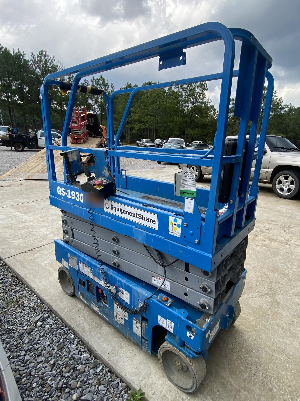 2019 Genie GS-1930 Fixed Rails with Chain Entry