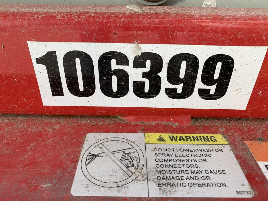 2020 MEC 1330SE Solid NM Tires, Steel Swing out Doors, LCS, Beacon, 900W Inverter