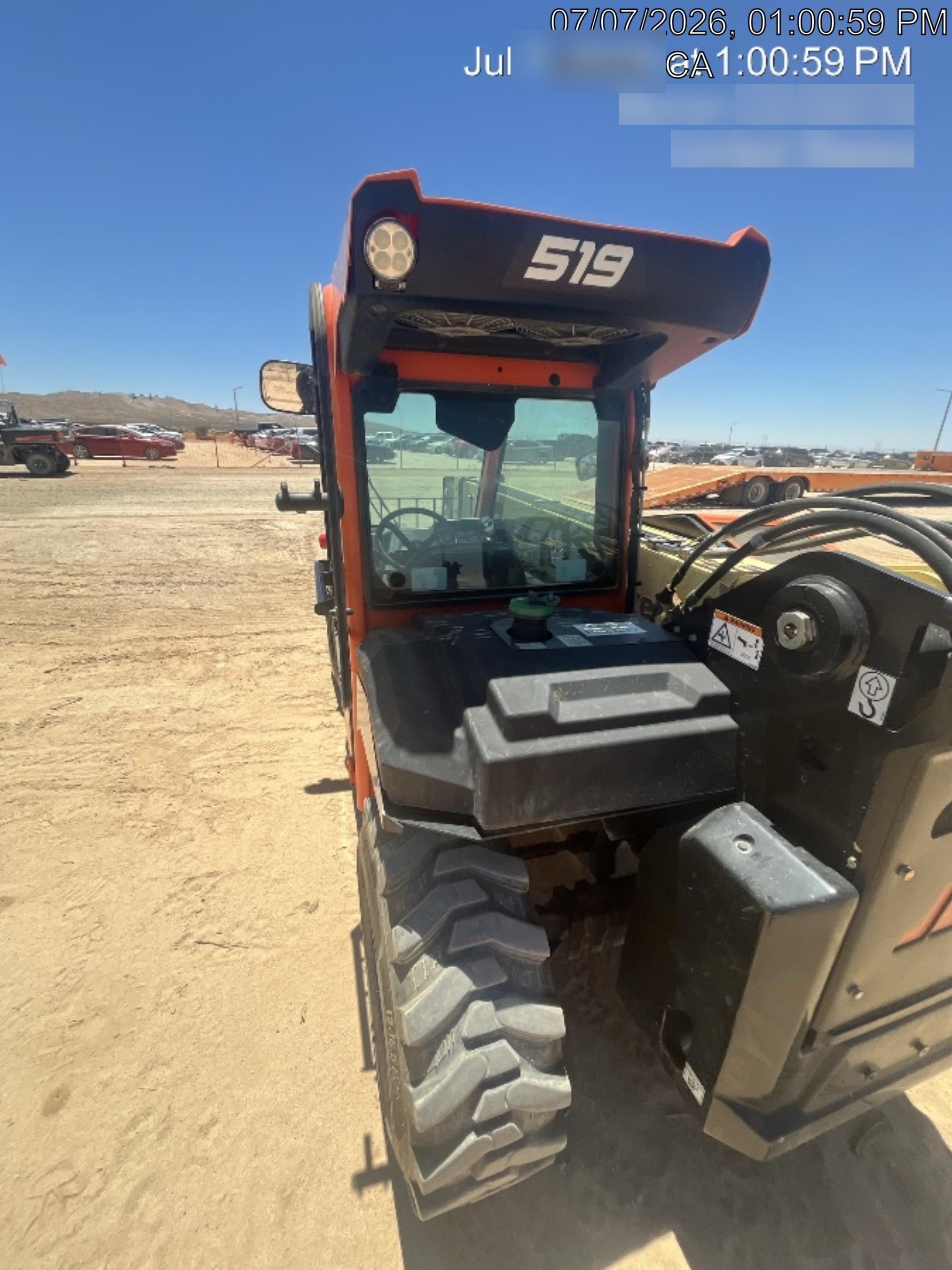2025 JLG 519