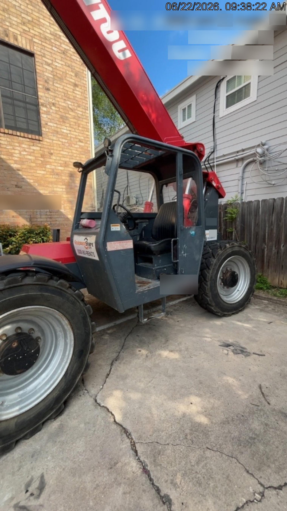 2018 Manitou MTA10055 MTA10055 - 74 HP T4, Canopy, Worklights/Strobe, Beacon, 66" Carriage, 60" Forks, Solid Tires, Lift Hook, Aux Hydraulics