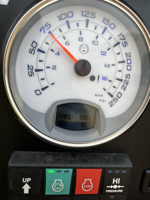 2023 DOOSAN P425/HP375WCU