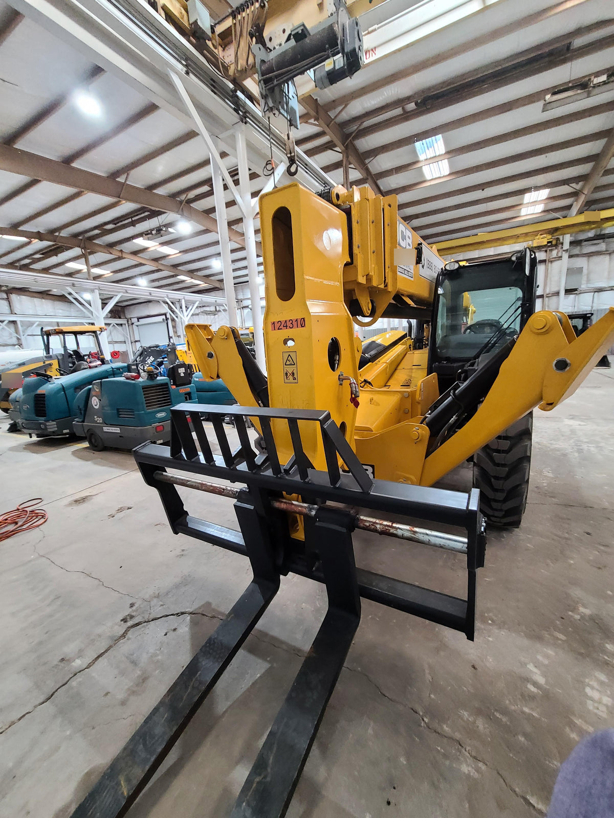 2021 JCB 512-56