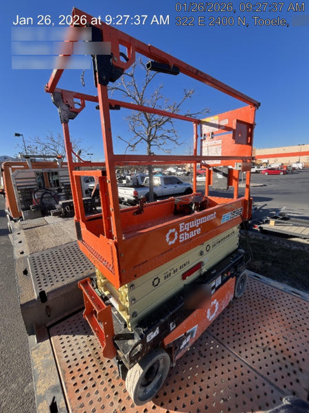 2023 JLG ES1932