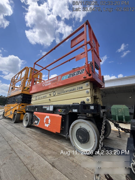2023 JLG ES2632
