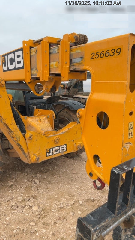 2022 JCB 512-56