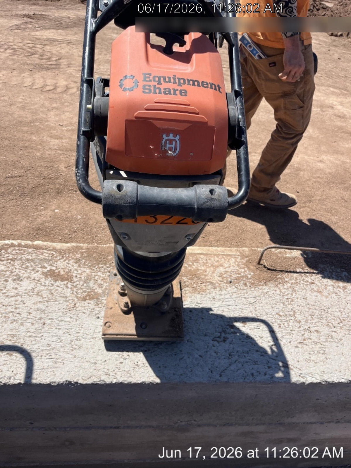 2025 HUSQVARNA LT6005