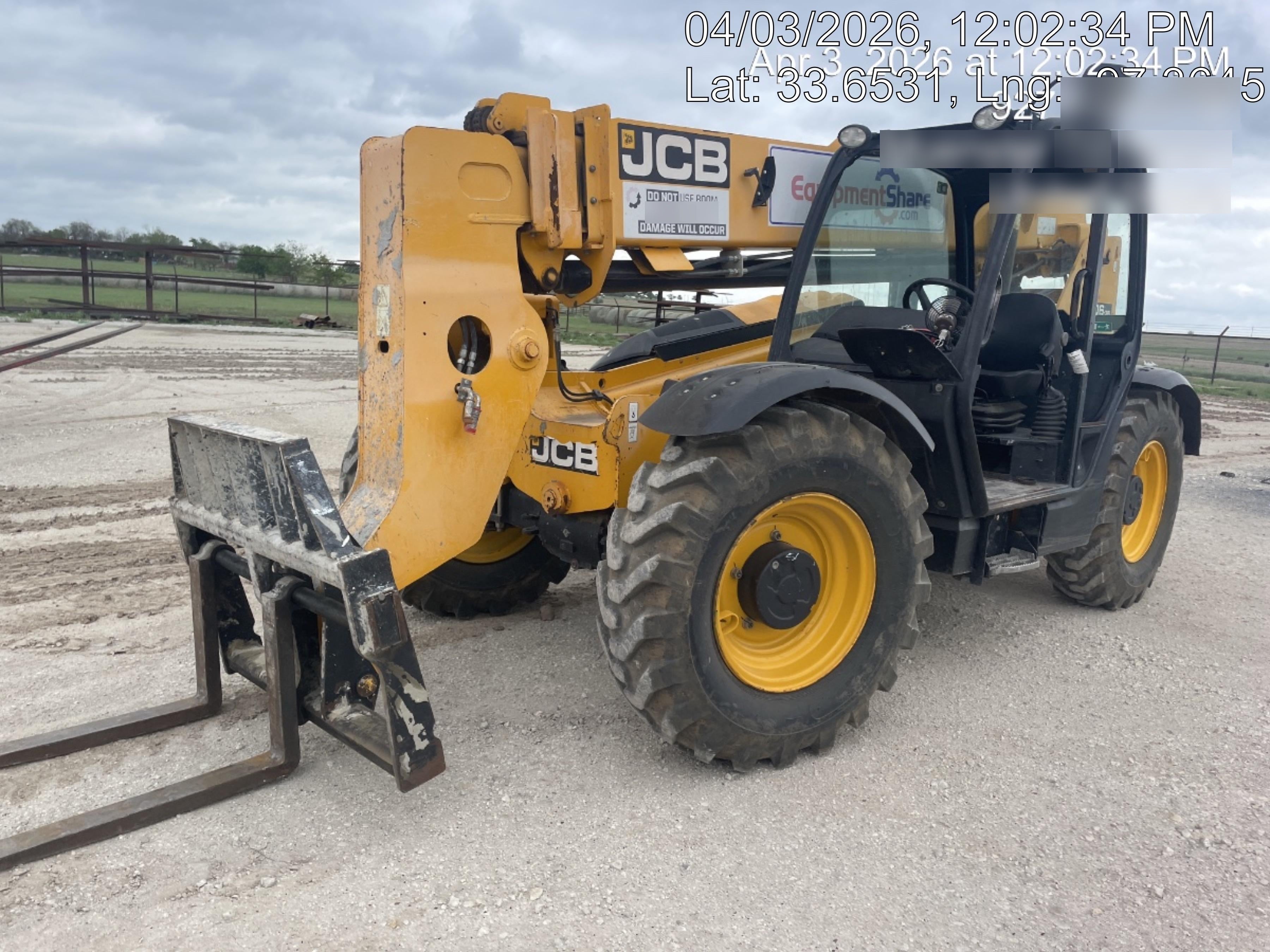 2019 JCB 506-36 Canopy, 74 HP, Foam Filled Tires, STD Worklight, Beacon, Aux Hydraulics, Lifting Eye, Back up Alarm 48" Carriage/48" Forks